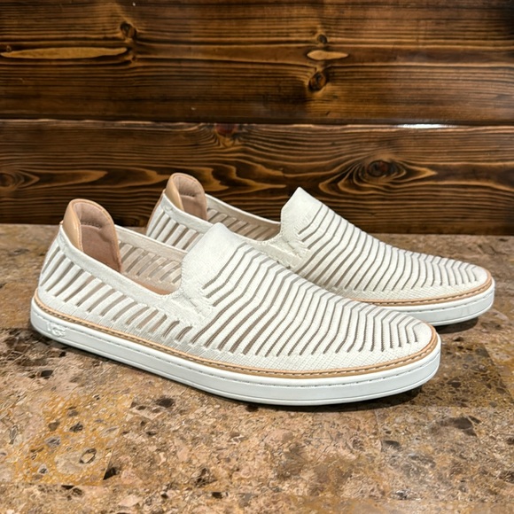 UGG Shoes - UGG Sammy Breeze Sneakers